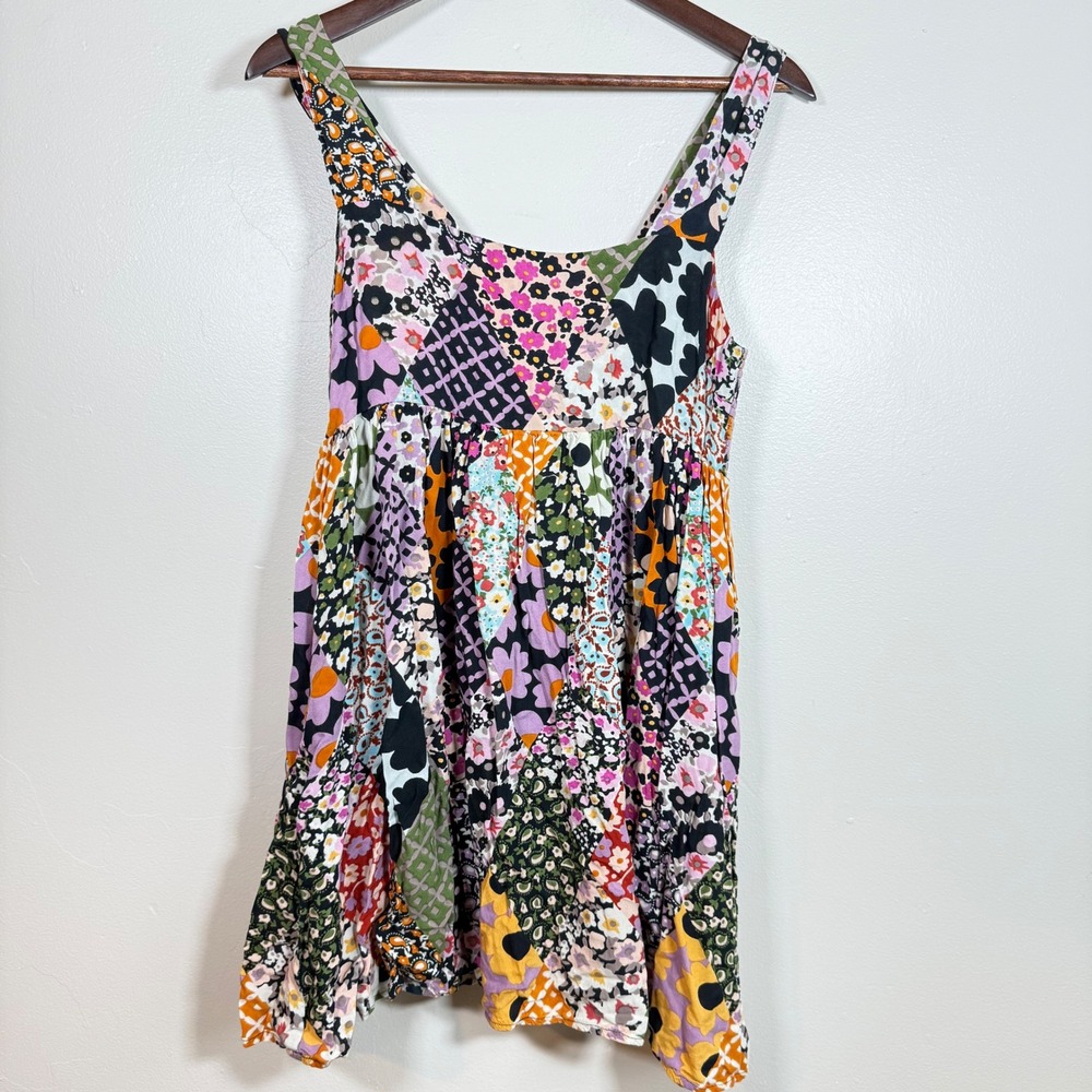 Natural Life Chirpy Mixed Floral Patchwork Babydoll Dress Size Medium Multicolor
